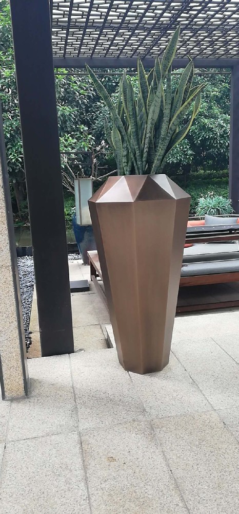 广场不锈钢大型异形花盆花箱