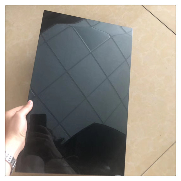 黑钛镜面.png