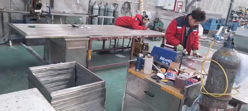 制品加工现场